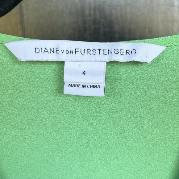 Diane Von Furstenberg - Nori Colorblock Silk Crepe Faux Wrap Dress - Size 4 - Picture 6 of 8